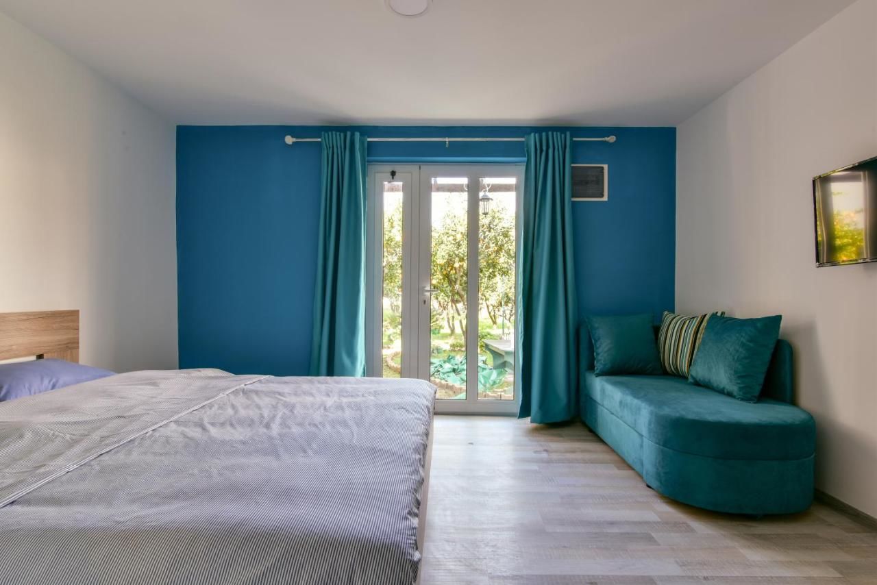 Апартаменты Apartments Suster Бар-16