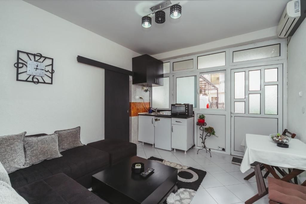 Апартаменты Apartments Suster Бар-63