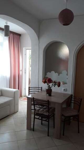 Апартаменты Apartments Suster Бар Апартаменты с видом на сад-6